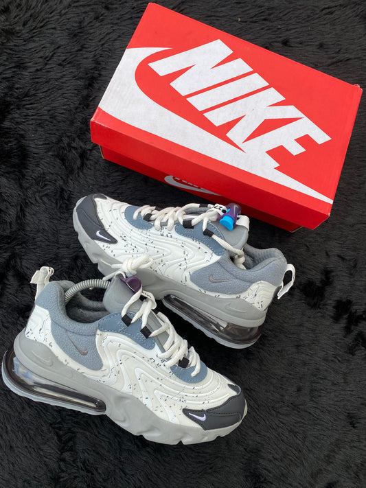 NIKE AIR MAX 270 REACT TRAVIS SCOTT