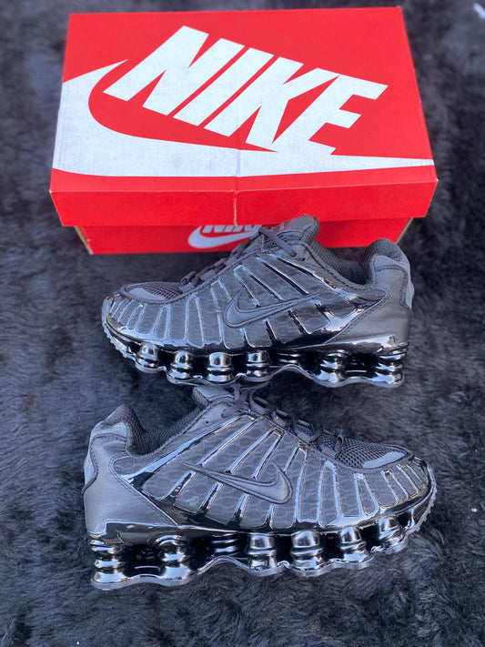 NIKE SHOX TL